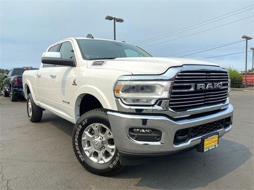 Photo 2 of 23 of 2020 RAM 2500 Laramie