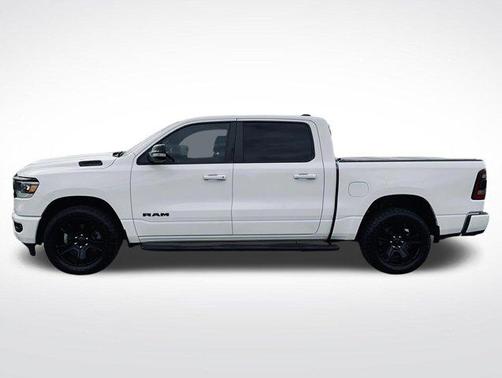 Bright White Clearcoat 2021 RAM 1500 Big Horn