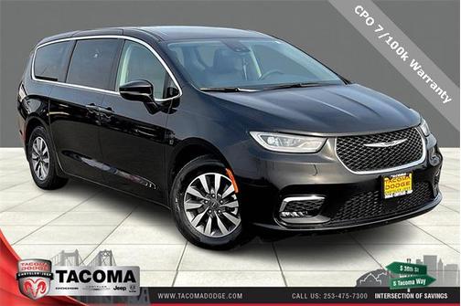 2024 Chrysler Pacifica Hybrid Select