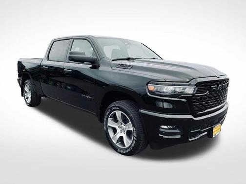 Diamond Black 2026 RAM 1500 Express