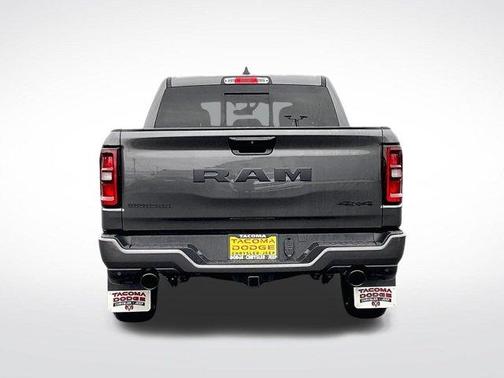 Granite Crystal Clearcoat Metallic 2026 RAM 1500 Big Horn/Lone Star