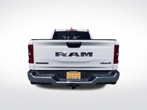 Bright White Clearcoat 2026 RAM 1500 Big Horn/Lone Star