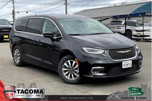 2023 Chrysler Pacifica Hybrid Touring L