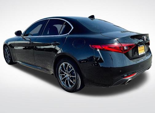 Alfa Black 2020 Alfa Romeo Giulia Base