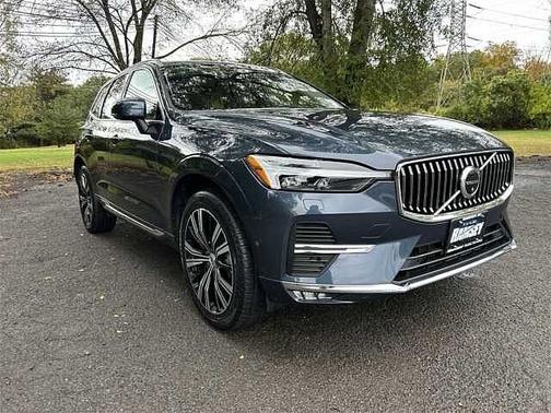 2022 Volvo XC60 B6 AWD Inscription