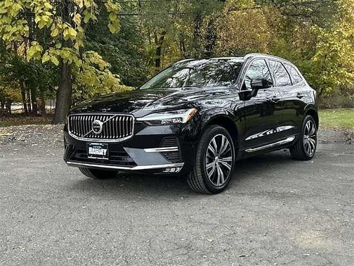 2023 Volvo XC60 Plus