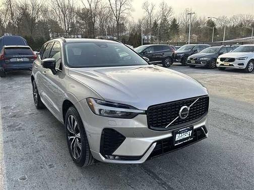 2023 Volvo XC60 Plus