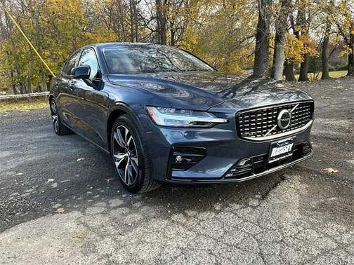 2024 Volvo S60 Core
