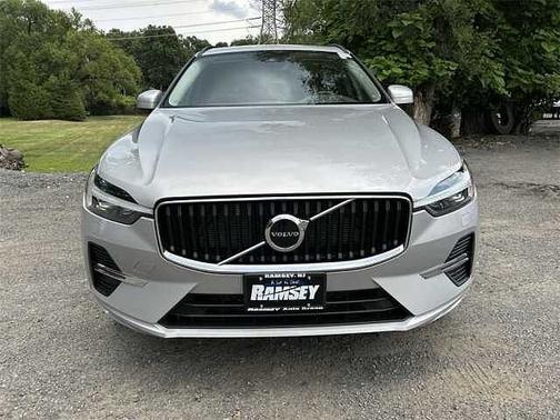 2023 Volvo XC60 Core