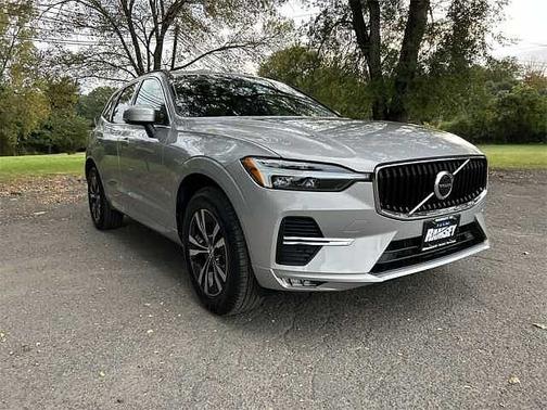 2023 Volvo XC60 Core