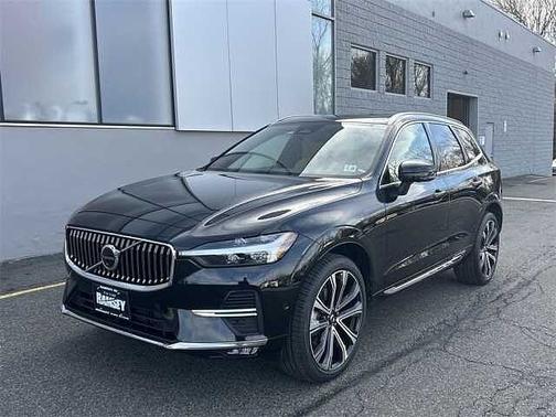 2023 Volvo XC60 B6 AWD Ultimate Bright