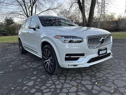 2024 Volvo XC90 Plus