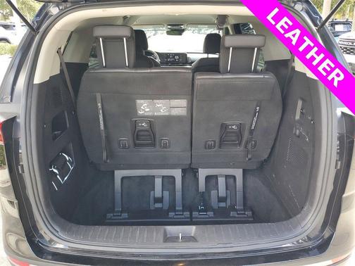 2022 Kia Carnival LXS