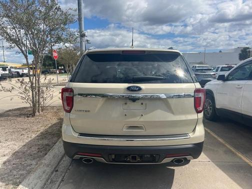 2018 Ford Explorer Limited
