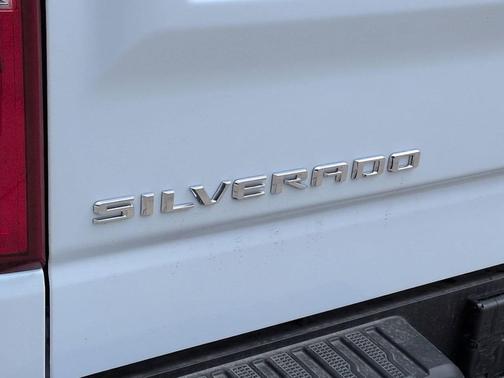 Polar White Tricoat 2026 Chevrolet Silverado 1500 LTZ