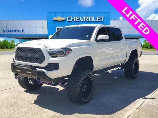 2022 Toyota Tacoma SR