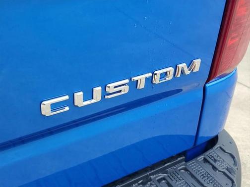 2025 Chevrolet Silverado 1500 Custom