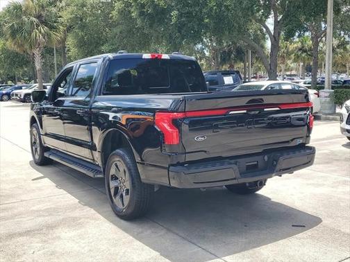 2023 Ford F-150 Lightning Pro