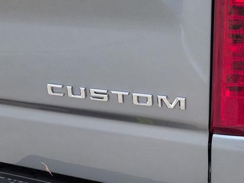 Sterling Gray Metallic 2026 Chevrolet Silverado 1500 Custom