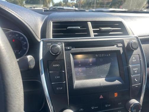 2017 Toyota Camry XLE