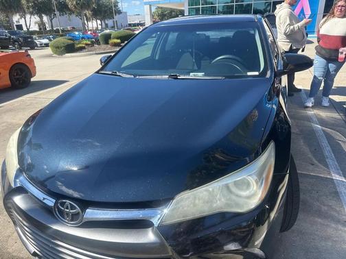 2017 Toyota Camry XLE