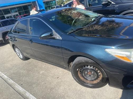 2017 Toyota Camry XLE