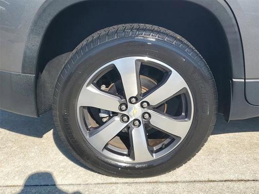 2020 Chevrolet Traverse LT Leather