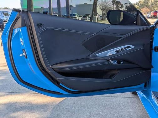 2025 Chevrolet Corvette Stingray w/1LT