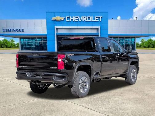 2026 Chevrolet Silverado 2500 Custom