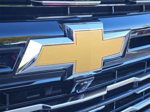 2026 Chevrolet Suburban High Country, RWD