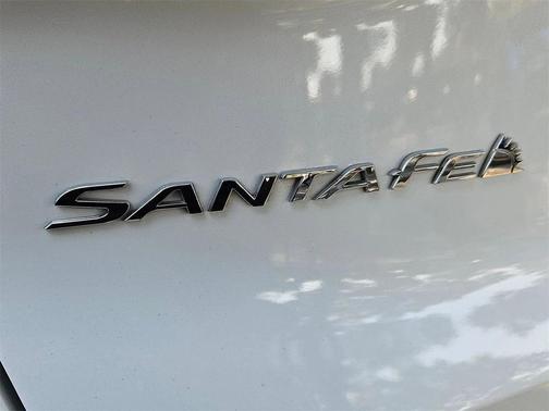 2019 Hyundai SANTA FE SEL Plus 2.4