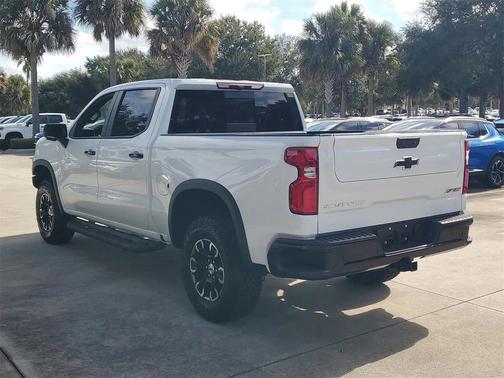 2025 Chevrolet Silverado 1500 ZR2