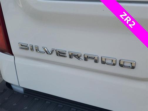 2025 Chevrolet Silverado 1500 ZR2