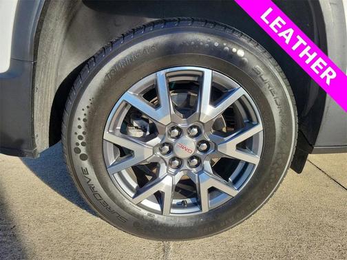 2023 GMC Acadia FWD SLT