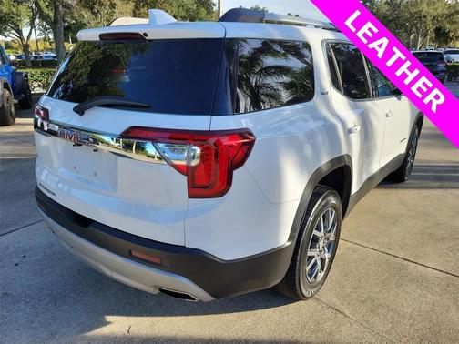 2023 GMC Acadia FWD SLT