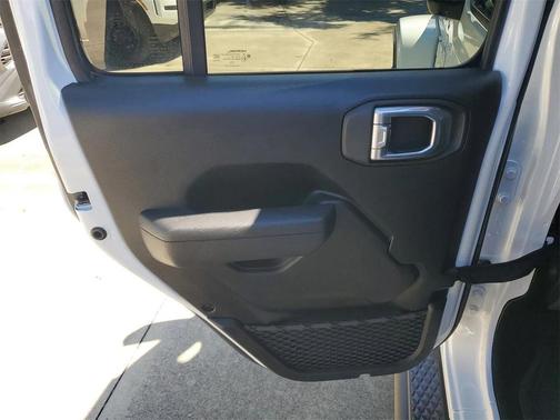 2024 Jeep Gladiator Sport S