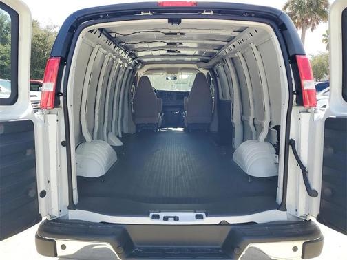 2025 Chevrolet Express 2500 RWD 2500 Extended Wheelbase WT