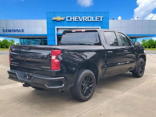 2023 Chevrolet Silverado 1500 Custom