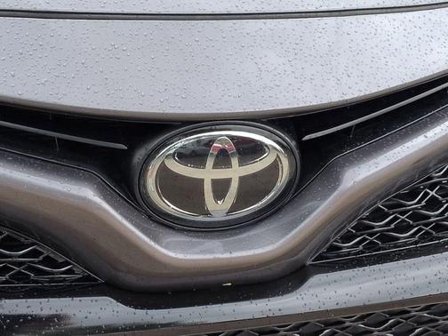 Predawn Gray Mica 2019 Toyota Camry XSE
