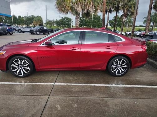 2023 Chevrolet Malibu FWD RS