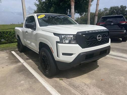 2024 Nissan Frontier S