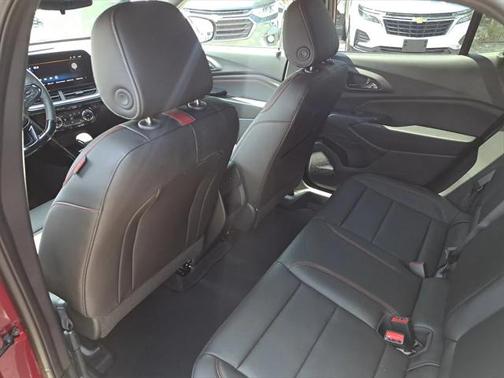 2025 Chevrolet Trax FWD 2RS