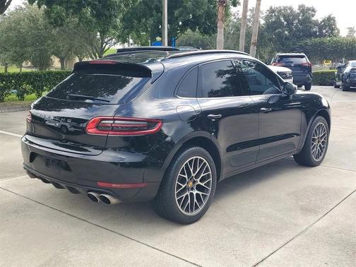 2018 Porsche Macan S