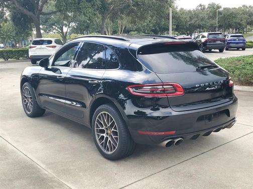 2018 Porsche Macan S