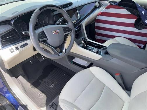2023 Cadillac XT6 Premium Luxury FWD