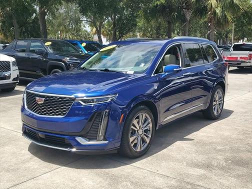 2023 Cadillac XT6 Premium Luxury FWD
