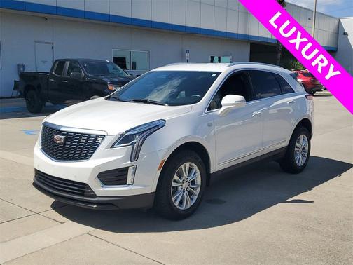 2022 Cadillac XT5 Luxury