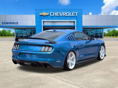 2020 Ford Mustang EcoBoost