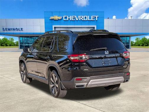 2025 Honda Pilot Touring 8-Passenger