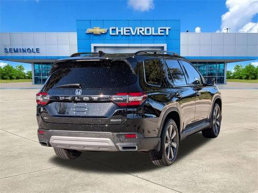 2025 Honda Pilot Touring 8-Passenger